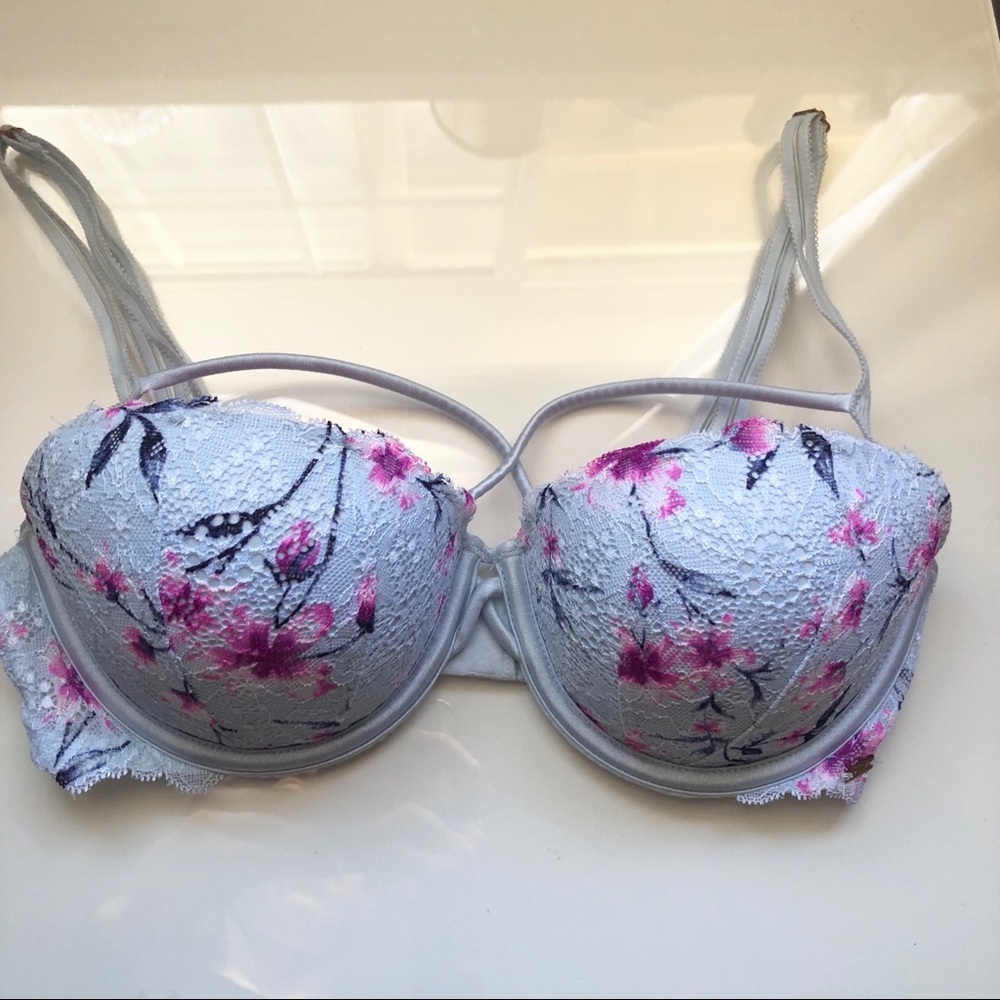 Victoria’s Secret Push Up Bra